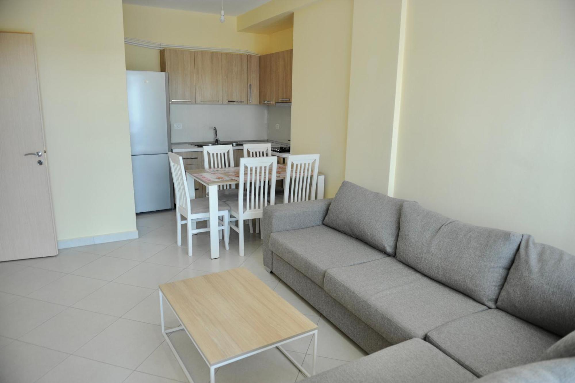 Hotel Fish Land Plazhi San Pietro Экстерьер фото